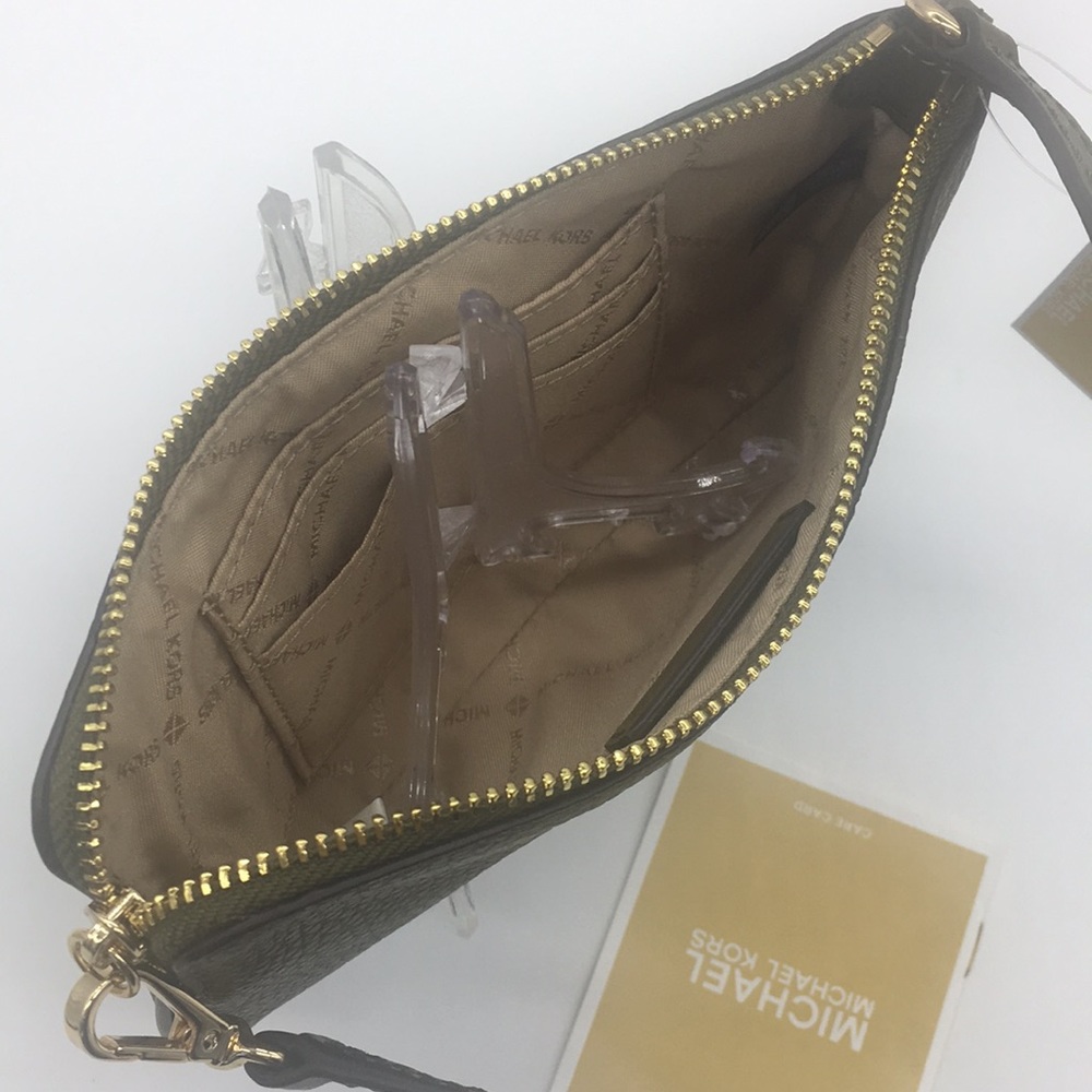 Michael Kors FULTON DUFFLE Lg TZ Wristlet Leather - Picture 7 of 8